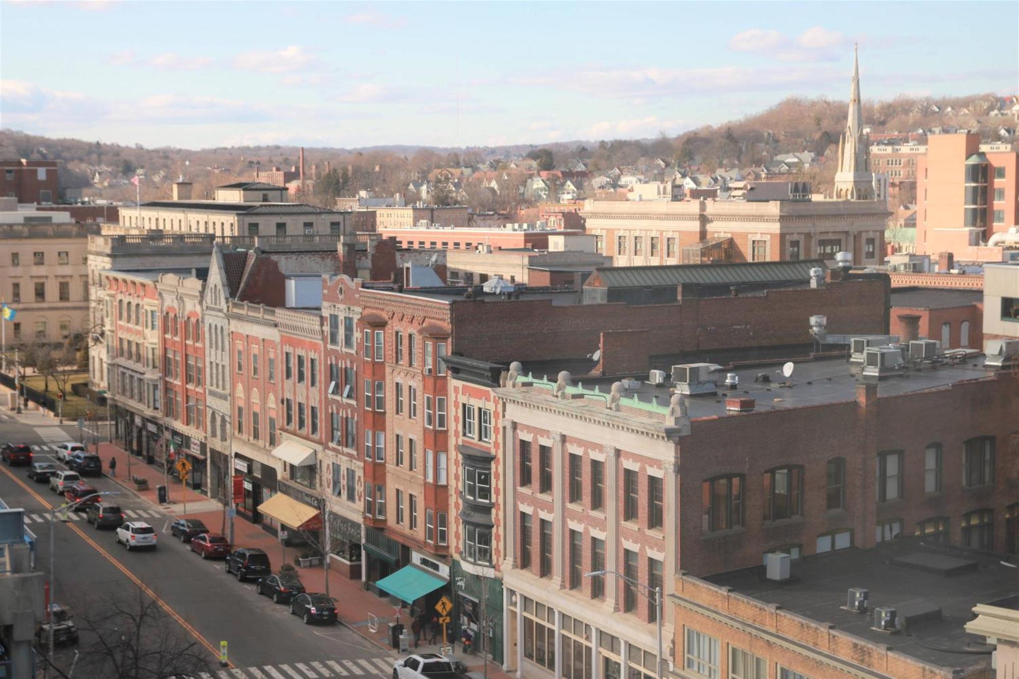Courtyard Downtown Waterbury